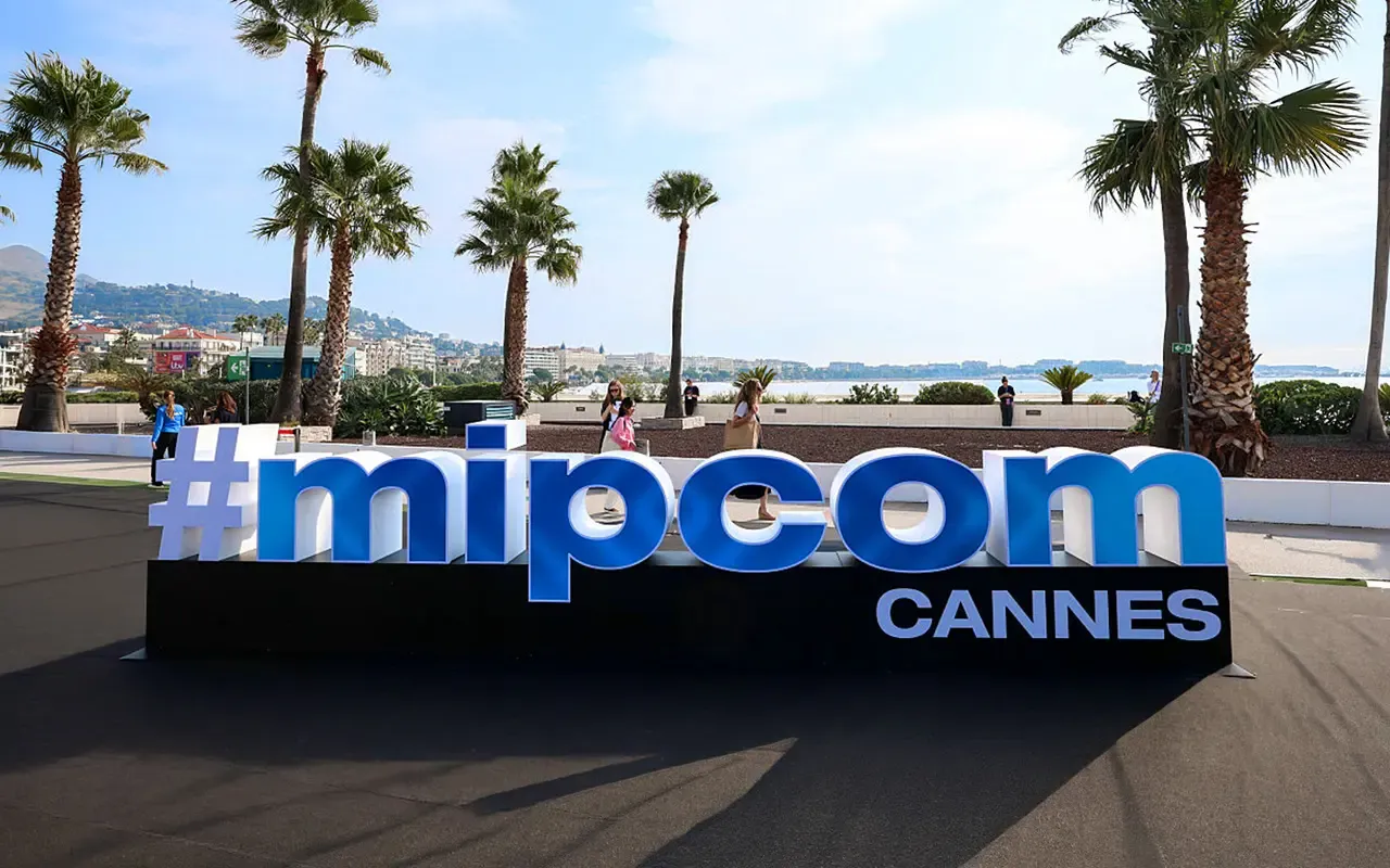 MIPCOM à Cannes : stationnez serein pendant le marché du contenu